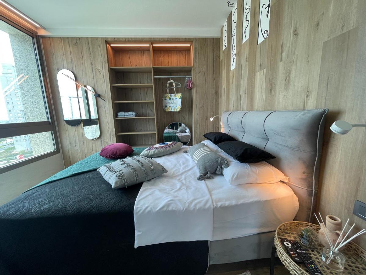 C Tower Premium Apartments, Panoramic Sea View * Netanya