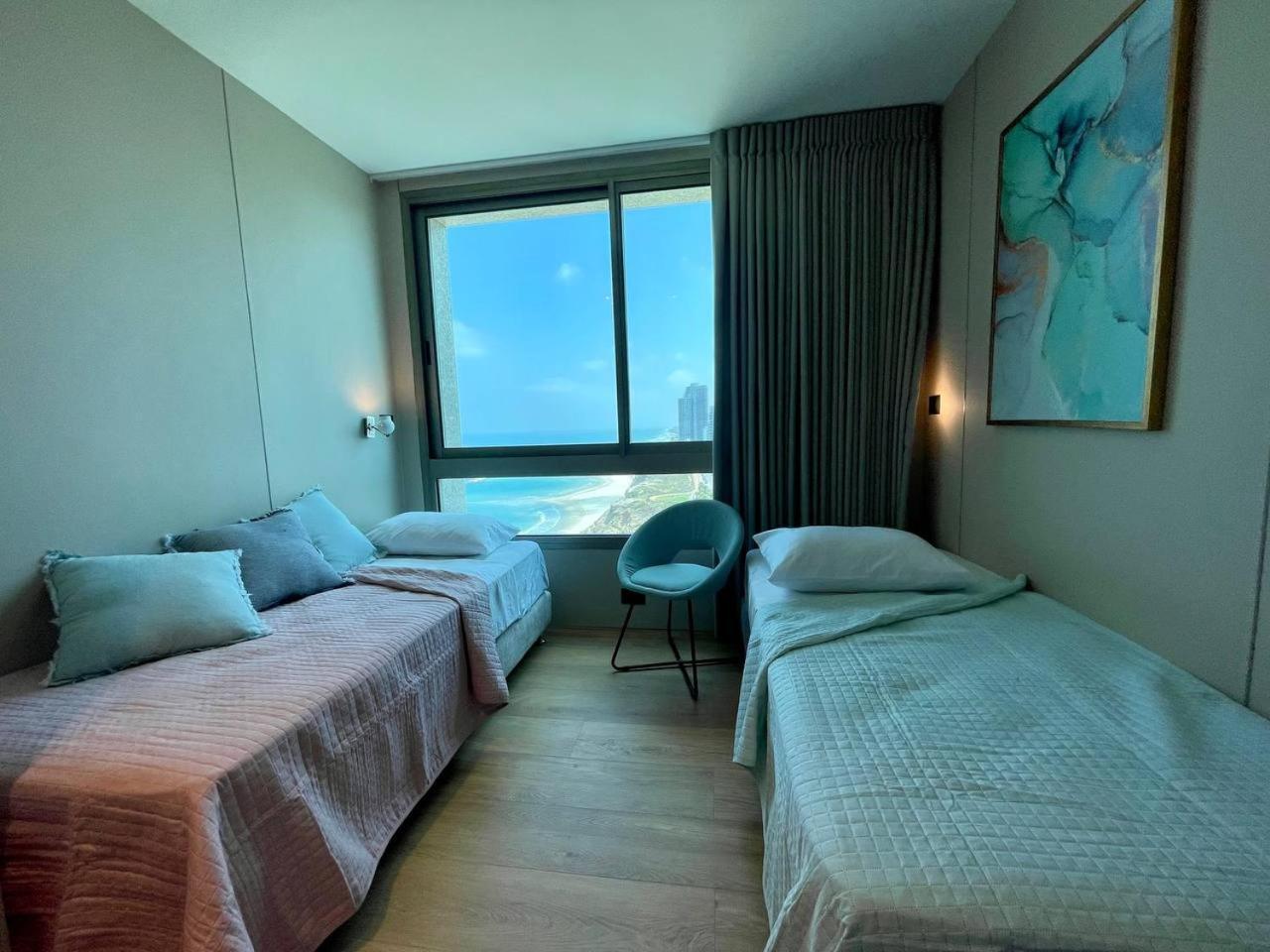 C Tower Premium Apartments, Panoramic Sea View Apartment *
