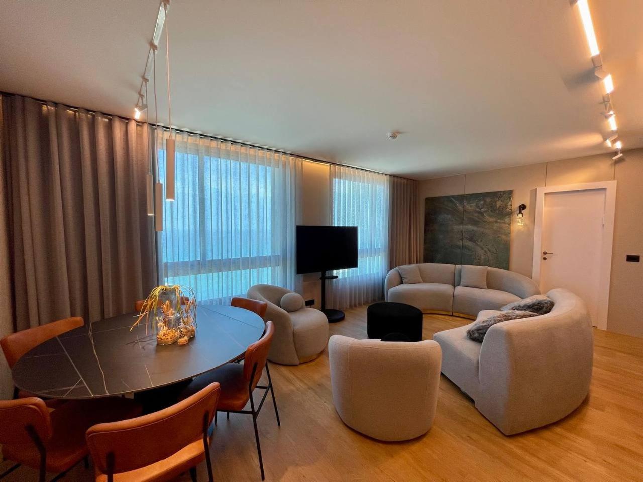 C Tower Premium Apartments, Panoramic Sea View *