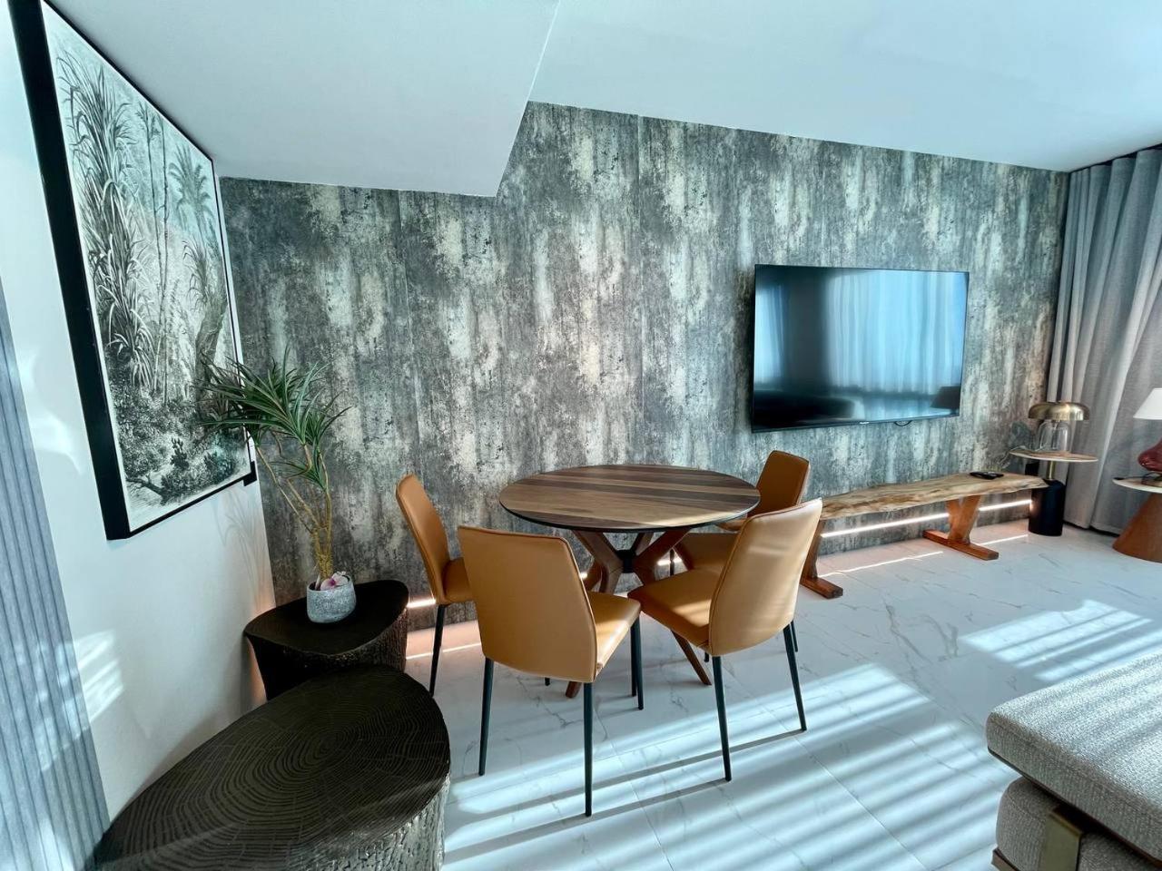 Apartment C Tower Premium Apartments, Panoramic Sea View